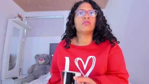 Snapshot of iriss_25 chatting on January 15, 12:10 pm iris online show from January 15, 12:10 pm