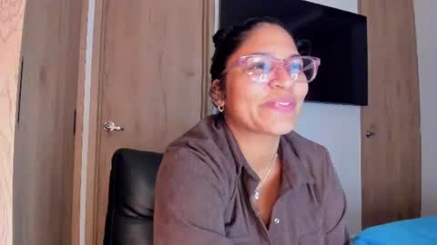 Snapshot of iriss_25 chatting on July 3, 11:11 pm iris online show from July 3, 11:11 pm