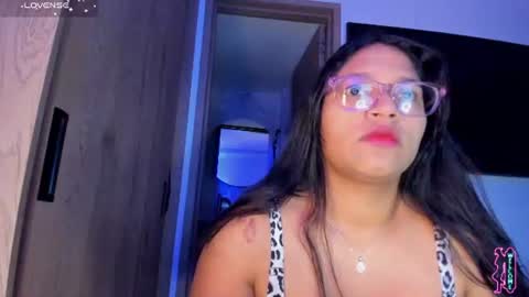 Snapshot of iriss_25 chatting on July 14, 9:36 am iris online show from July 14, 9:36 am