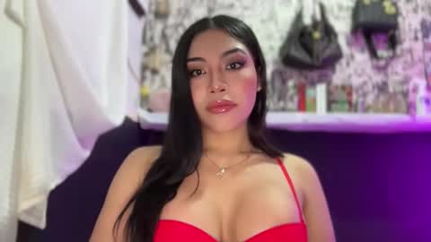 Snapshot of iriss_fox chatting on April 13, 8:31 am iriss_fox online show from April 13, 8:31 am