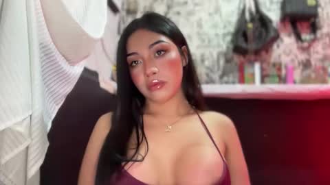 Snapshot of iriss_fox chatting on April 24, 8:17 am iriss_fox online show from April 24, 8:17 am