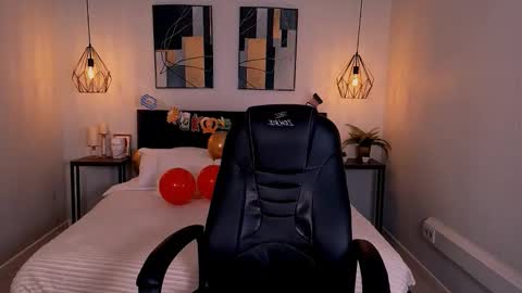  IRMA  FOLLOW ME  online show from September 22, 2:30 pm