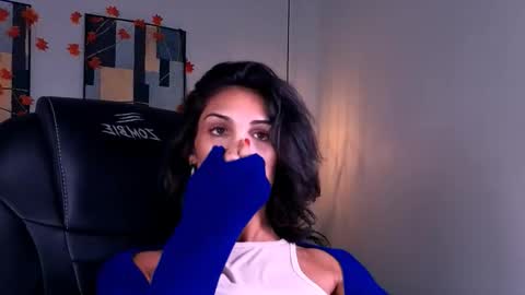  IRMA  FOLLOW ME  online show from November 14, 9:30 am