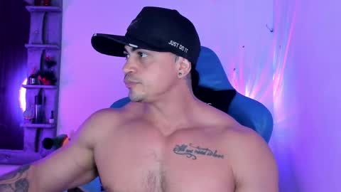 Iron online show from April 28, 11:54 pm