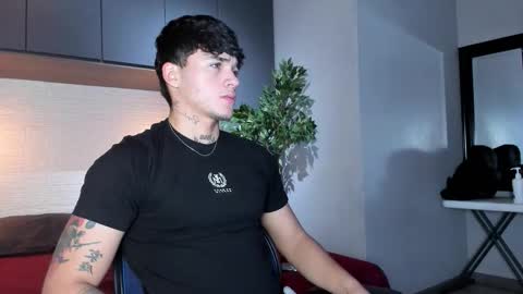 Iron Tous online show from March 18, 8:56 pm