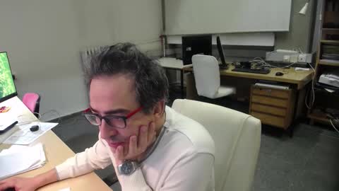 Snapshot of ironchrome chatting on January 8, 6:48 am IronChrome online show from January 8, 6:48 am
