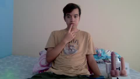 irondante01 online show from March 13, 12:12 pm