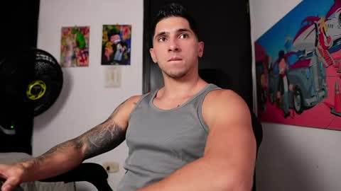 Snapshot of ironflex1 chatting on May 30, 7:11 pm Jake online show from May 30, 7:11 pm