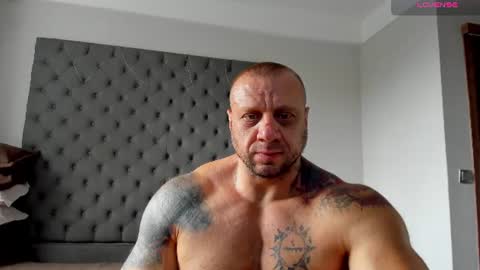 Snapshot of ironhulk22 chatting on July 26, 11:06 am ironhulk22 online show from July 26, 11:06 am