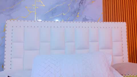 Sandy  online show from December 5, 12:14 pm