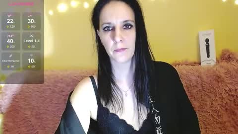 Snapshot of irwi_tomboy chatting on November 21, 1:21 pm Irwi Tomboy online show from November 21, 1:21 pm