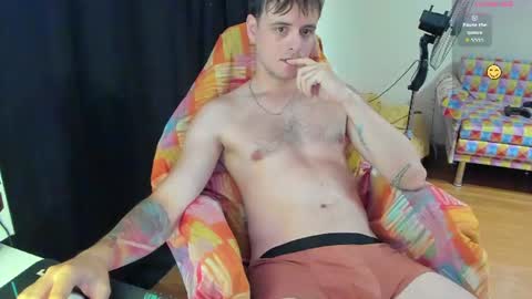 Snapshot of is_yours chatting on July 13, 3:42 am Joel online show from July 13, 3:42 am