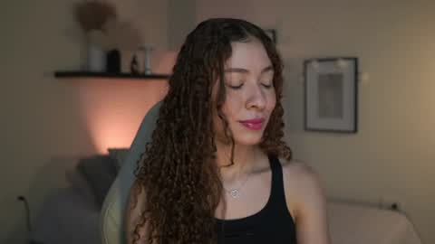 isa_____ online show from July 31, 1:16 am