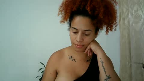 isa_bellaxx23 online show from December 21, 8:32 am