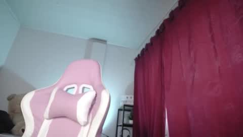 Isabella  online show from November 15, 10:56 am