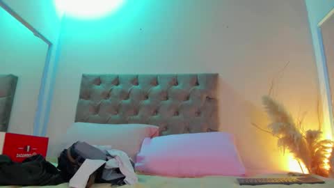 Isabella online show from January 16, 11:58 am