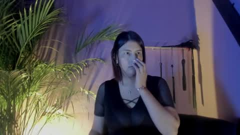 Isabella online show from April 26, 12:03 pm
