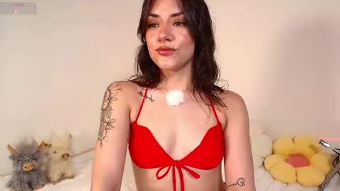 Snapshot of isa_laurentt chatting on June 3, 9:42 pm Isabella Laurentt online show from June 3, 9:42 pm