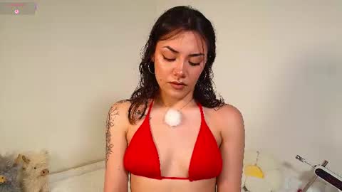 Snapshot of isa_laurentt chatting on June 26, 1:32 am Isabella Laurentt online show from June 26, 1:32 am