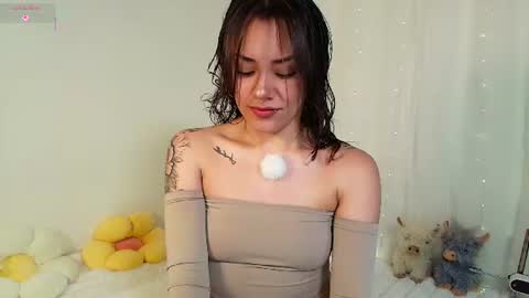 Snapshot of isa_laurentt chatting on July 31, 7:13 pm Isabella Laurentt online show from July 31, 7:13 pm