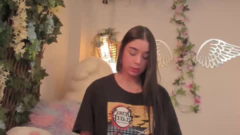 Isabella        online show from September 22, 10:56 pm