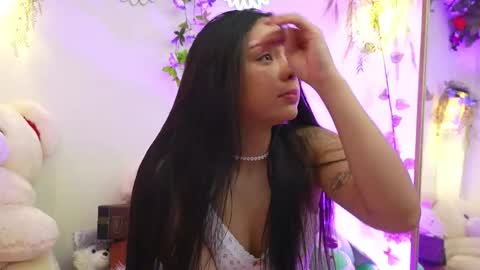 Isabella        online show from November 28, 10:56 pm