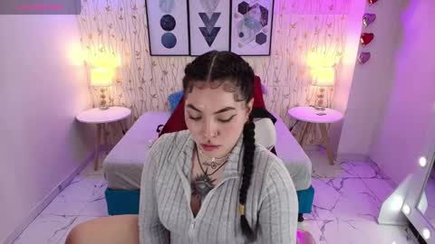 Snapshot of isa_reel chatting on January 30, 3:55 am ISA online show from January 30, 3:55 am