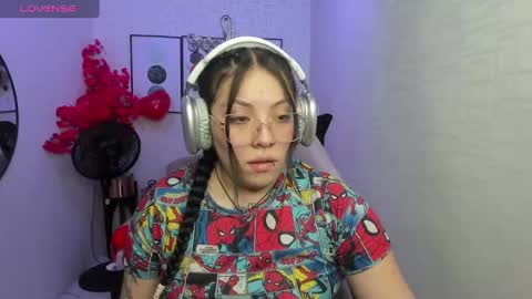 Snapshot of isa_reel chatting on February 26, 3:53 am ISA online show from February 26, 3:53 am