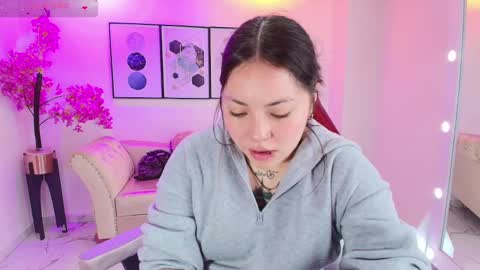 Snapshot of isa_reel chatting on September 30, 7:52 pm ISA online show from September 30, 7:52 pm