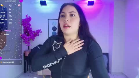 Snapshot of isa_reel chatting on May 17, 12:34 pm ISA online show from May 17, 12:34 pm