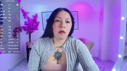 Snapshot of isa_reel chatting on July 2, 7:53 pm ISA online show from July 2, 7:53 pm