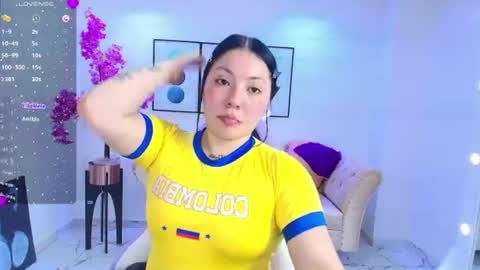 Snapshot of isa_reel chatting on July 7, 7:51 pm ISA online show from July 7, 7:51 pm
