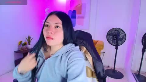 Snapshot of isa_reel chatting on July 12, 12:29 pm ISA online show from July 12, 12:29 pm