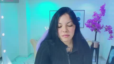 Snapshot of isa_reel chatting on July 16, 7:42 pm ISA online show from July 16, 7:42 pm