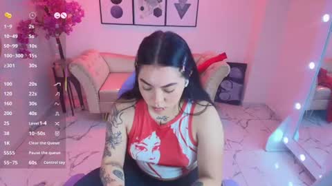 Snapshot of isa_reel chatting on July 24, 8:29 pm ISA online show from July 24, 8:29 pm
