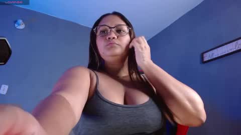 Snapshot of isa_salvatore chatting on May 19, 5:52 pm isa_salvatore online show from May 19, 5:52 pm