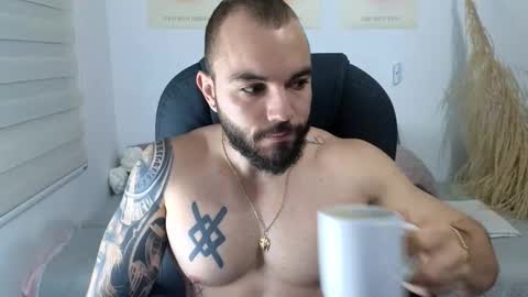 Isaac carter online show from December 2, 11:04 am