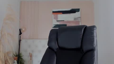 isaac_cryston online show from October 23, 7:34 pm