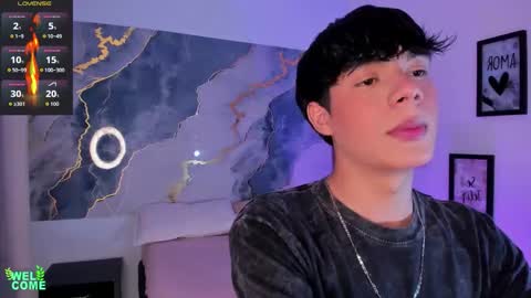 Isaac Kurtt online show from November 19, 7:25 pm