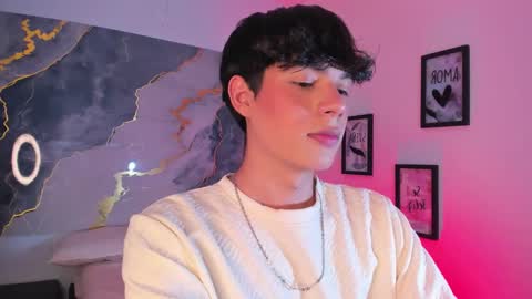 Isaac Kurtt online show from November 22, 8:19 pm