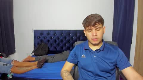 isaac_master77 online show from October 29, 3:20 am