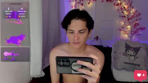 isaac online show from March 13, 11:22 pm