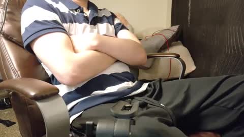 Snapshot of isaac_sheffield chatting on December 29, 5:33 pm isaac online show from December 29, 5:33 pm