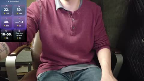 Snapshot of isaac_sheffield chatting on January 4, 11:06 pm isaac online show from January 4, 11:06 pm