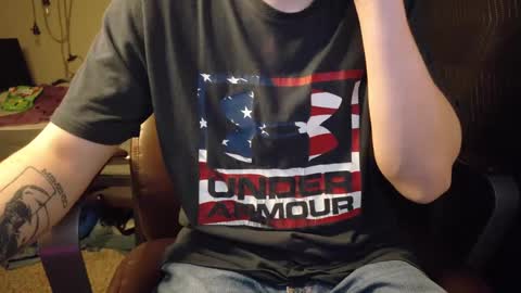 Snapshot of isaac_sheffield chatting on January 9, 1:45 pm isaac online show from January 9, 1:45 pm