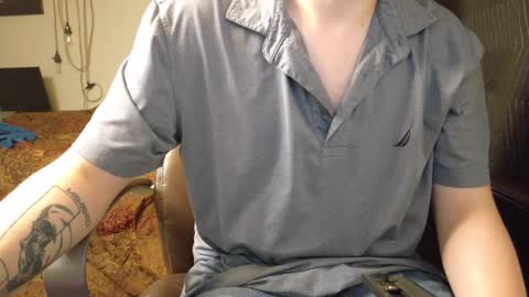 Snapshot of isaac_sheffield chatting on January 12, 7:00 am isaac online show from January 12, 7:00 am