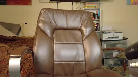 Snapshot of isaac_sheffield chatting on January 27, 6:41 pm isaac online show from January 27, 6:41 pm