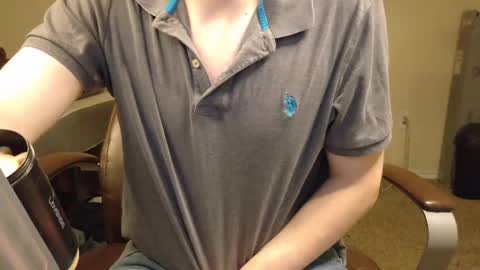 Snapshot of isaac_sheffield chatting on February 10, 9:58 am isaac online show from February 10, 9:58 am