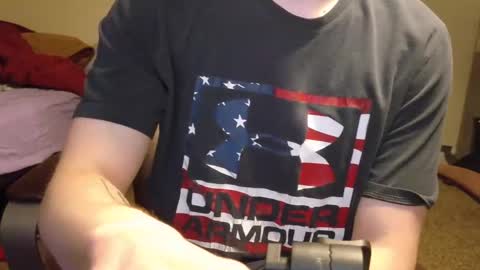 Snapshot of isaac_sheffield chatting on February 20, 2:02 pm isaac online show from February 20, 2:02 pm