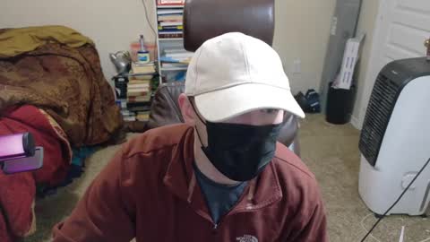 Snapshot of isaac_sheffield chatting on March 3, 2:26 pm isaac online show from March 3, 2:26 pm